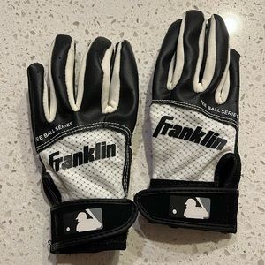Franklin T Ball Gloves New without Tag